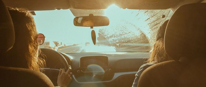 Autorijden tijdens een hittegolf: warm weer beïnvloedt rijvaardigheid